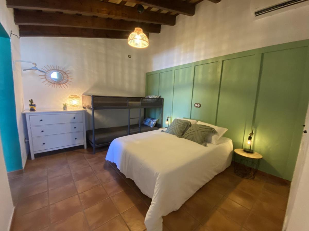 Sumatra Villa Chiclana de la Frontera Buitenkant foto